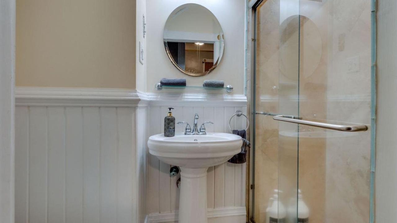 Elegant 2 Bed Directly On Forsyth Park Apartment Savannah Luaran gambar